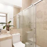 Bedrooms In Shared In Modern In Downtown *