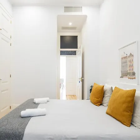 Bedrooms In Shared In Modern In Downtown * Lisbona