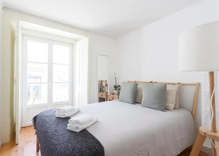 Konukevi Bedrooms In Shared In Modern In Downtown *